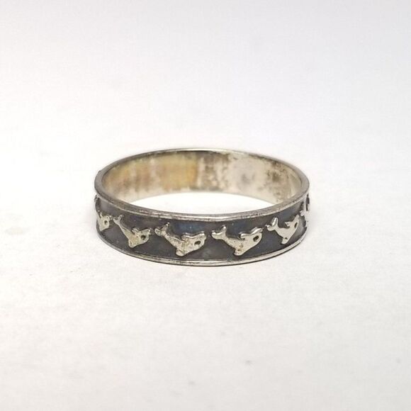 Vintage Sterling Silver Leaping Dolphin Band, Size 8 1/2 Ring, Mexico, Estate - Picture 5 of 8